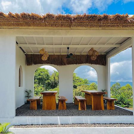 Hillside Bali Bed & Breakfast Kubupenlokan Exterior photo
