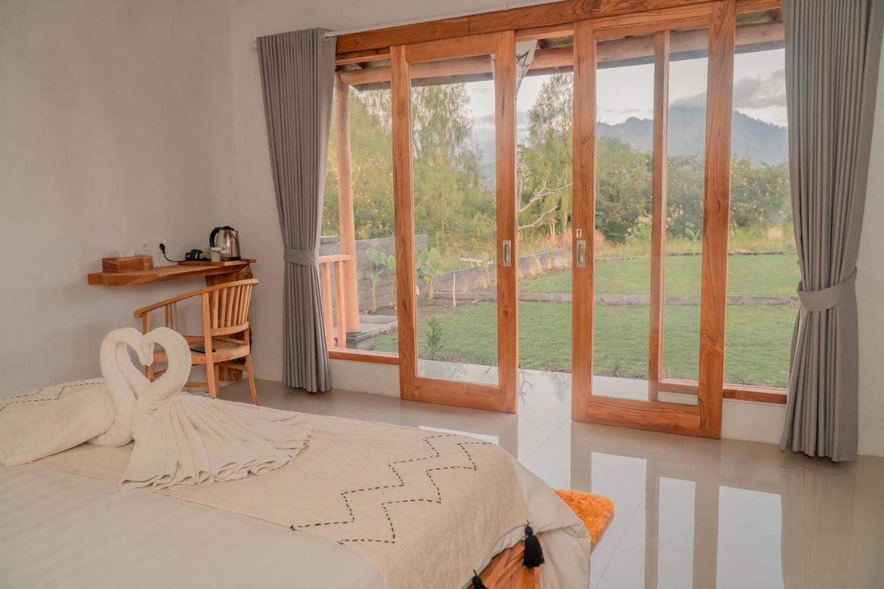 Hillside Bali Bed & Breakfast Kubupenlokan Exterior photo
