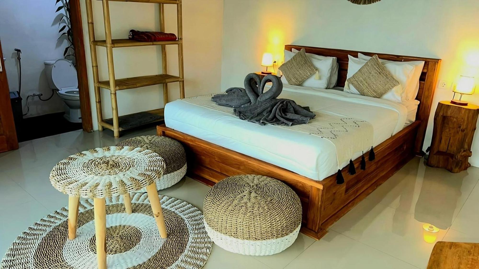 Hillside Bali Bed & Breakfast Kubupenlokan Exterior photo