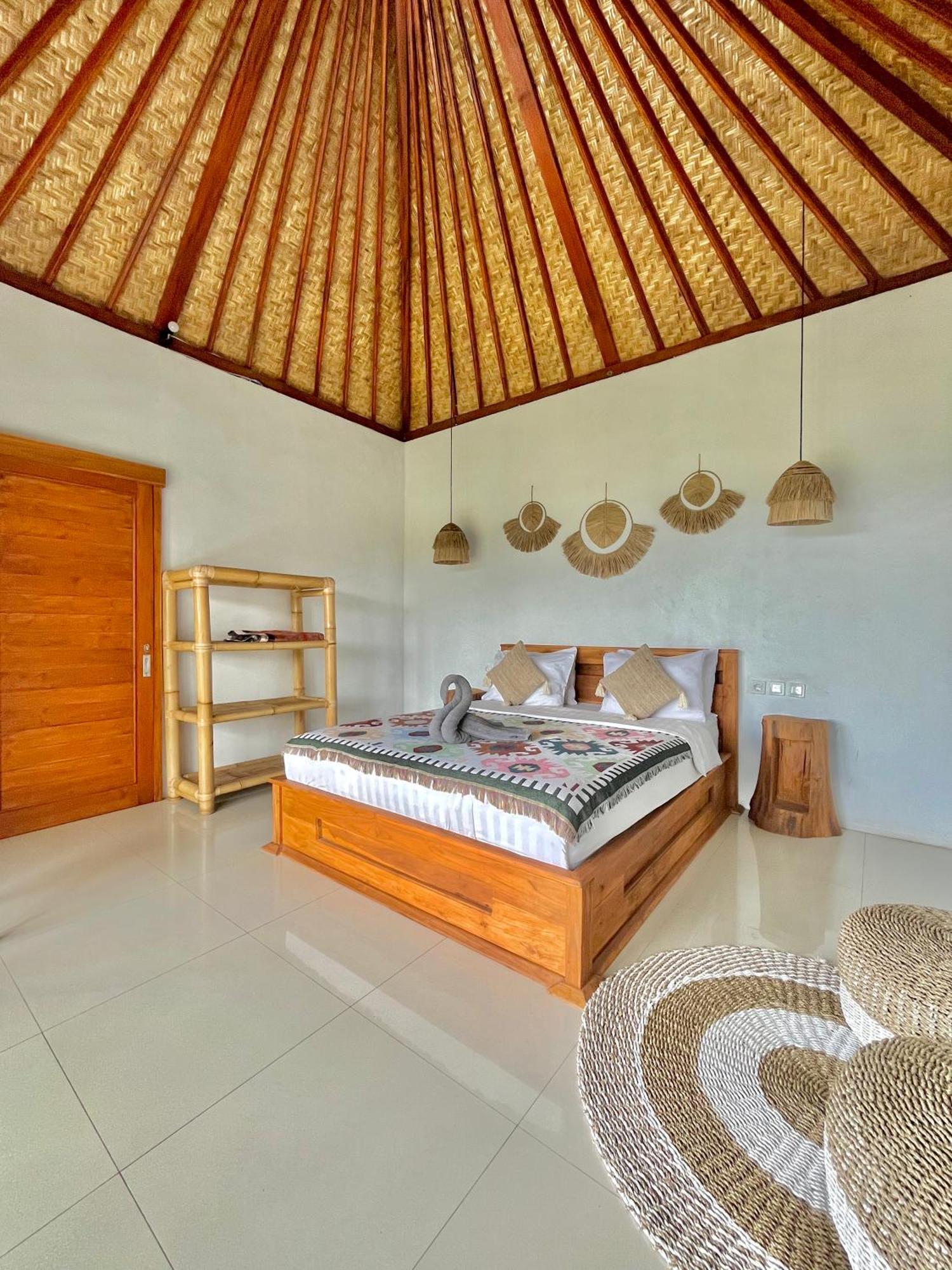 Hillside Bali Bed & Breakfast Kubupenlokan Exterior photo