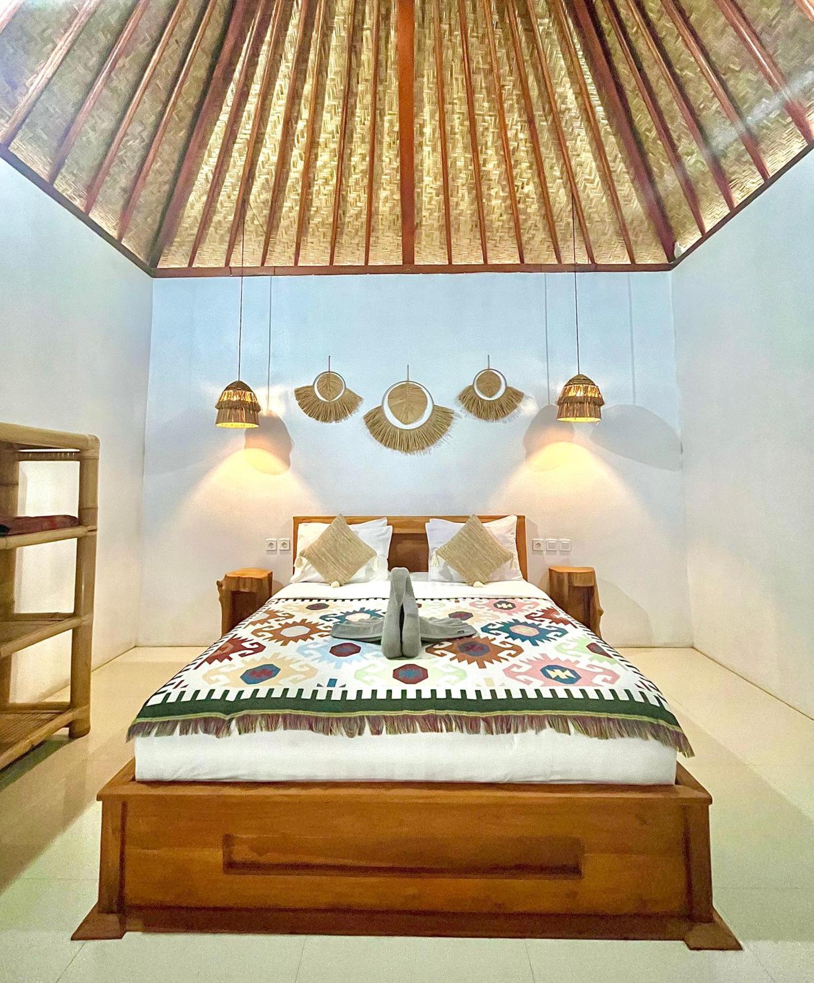 Hillside Bali Bed & Breakfast Kubupenlokan Exterior photo
