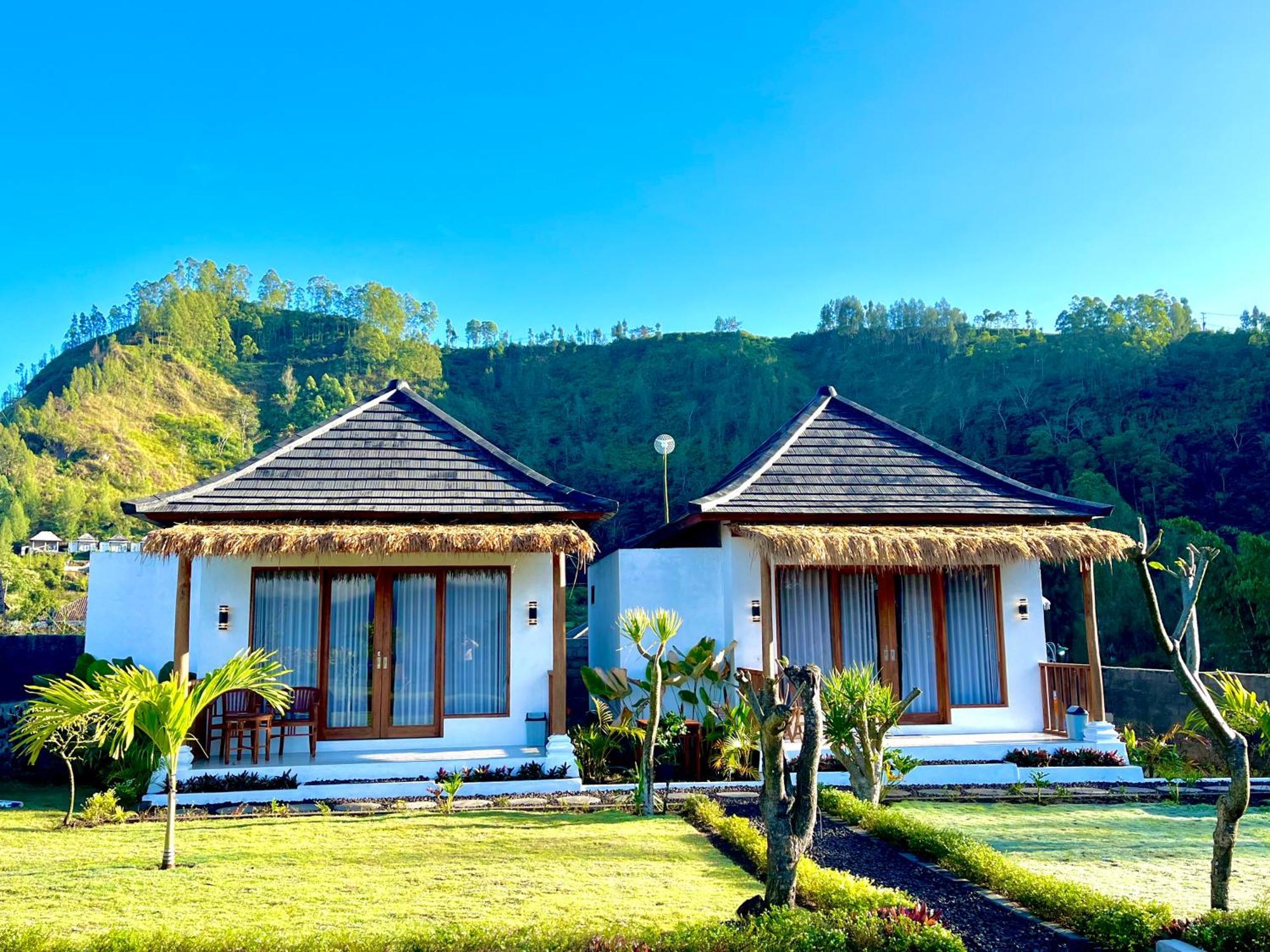 Hillside Bali Bed & Breakfast Kubupenlokan Exterior photo