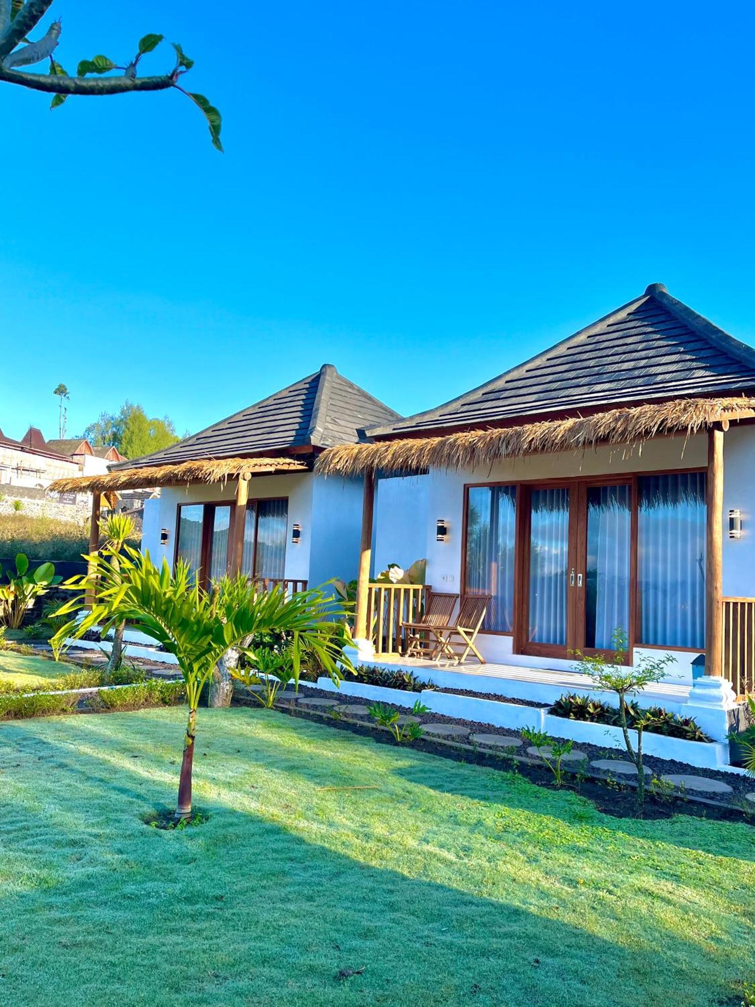 Hillside Bali Bed & Breakfast Kubupenlokan Exterior photo