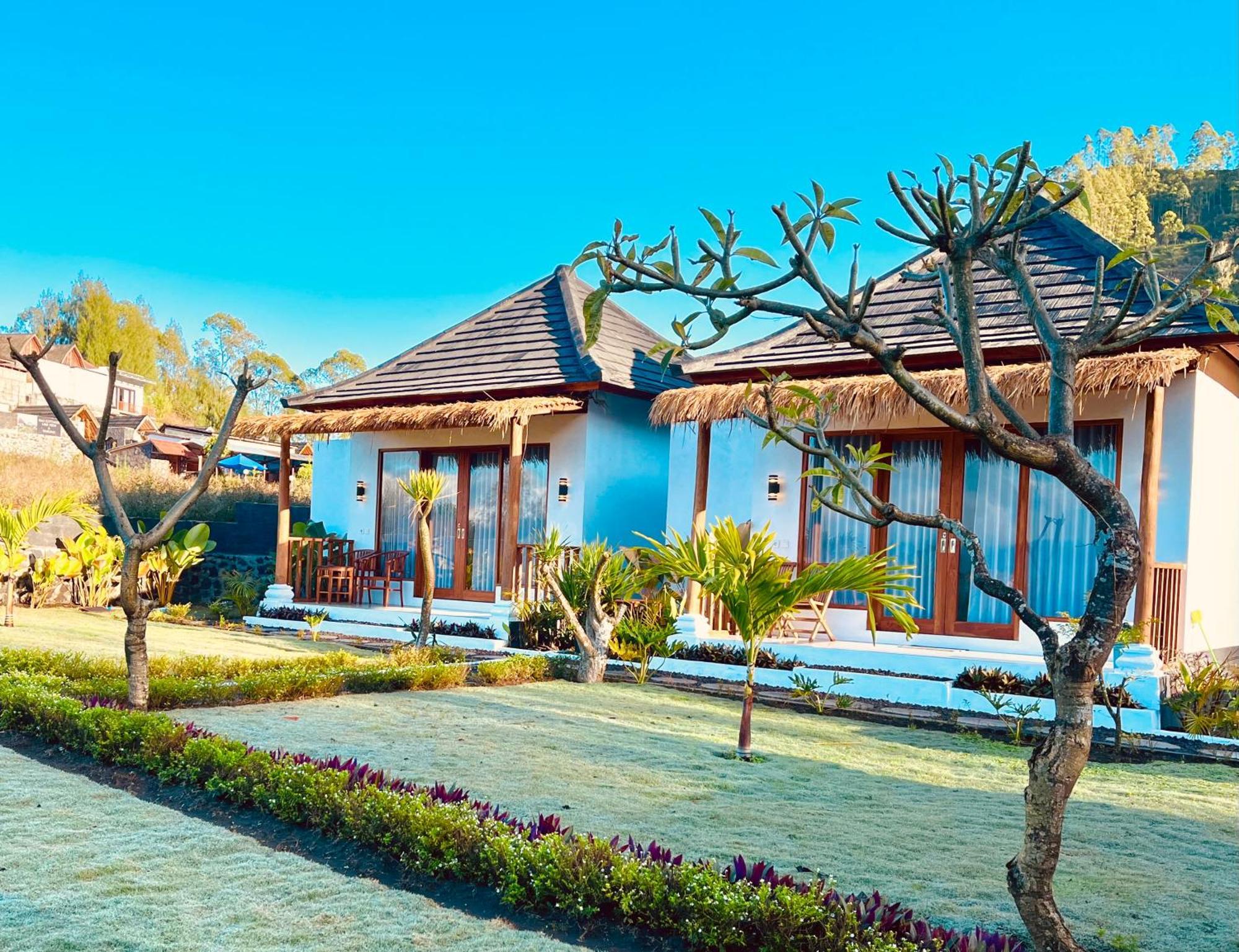 Hillside Bali Bed & Breakfast Kubupenlokan Exterior photo